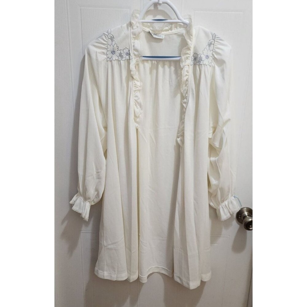 Vintage Miss Elaine Women's Long Sleeve Ruffle Neck Satin Robe Style 3027 Petite